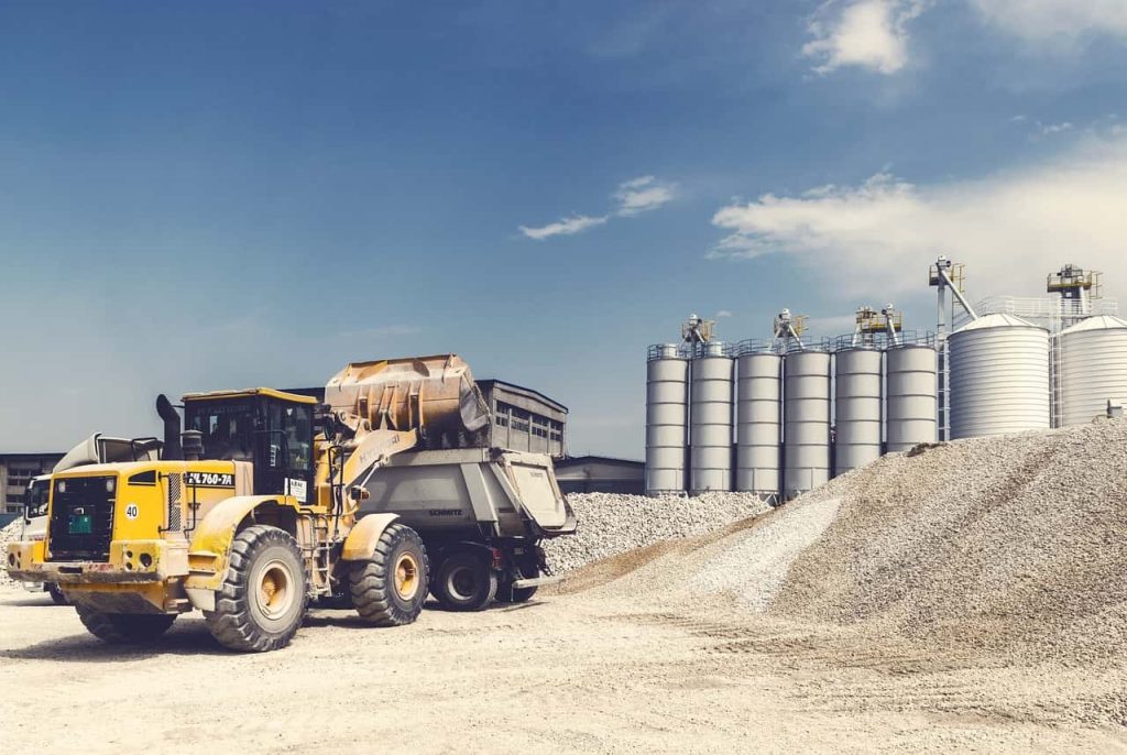 Mistakes to Avoid When Renting Heavy Equipment (2)