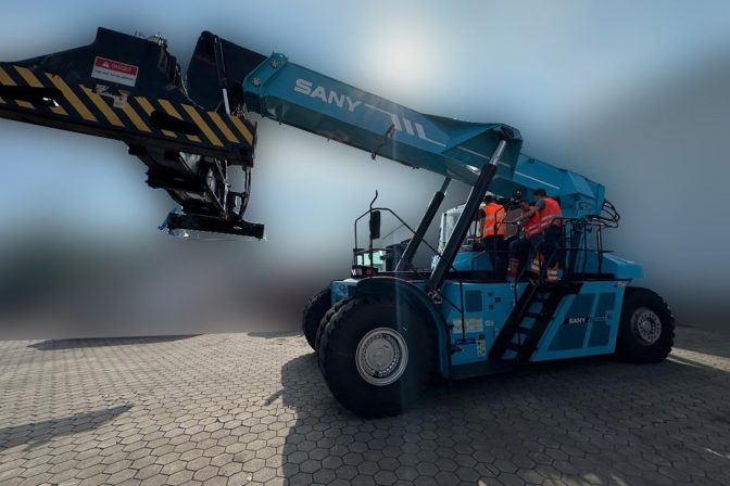 New Sany Electric Reach Stacker
