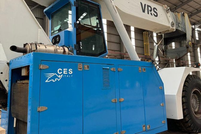 Used Reach Stacker in Dubai – CES VRS 100 Ton