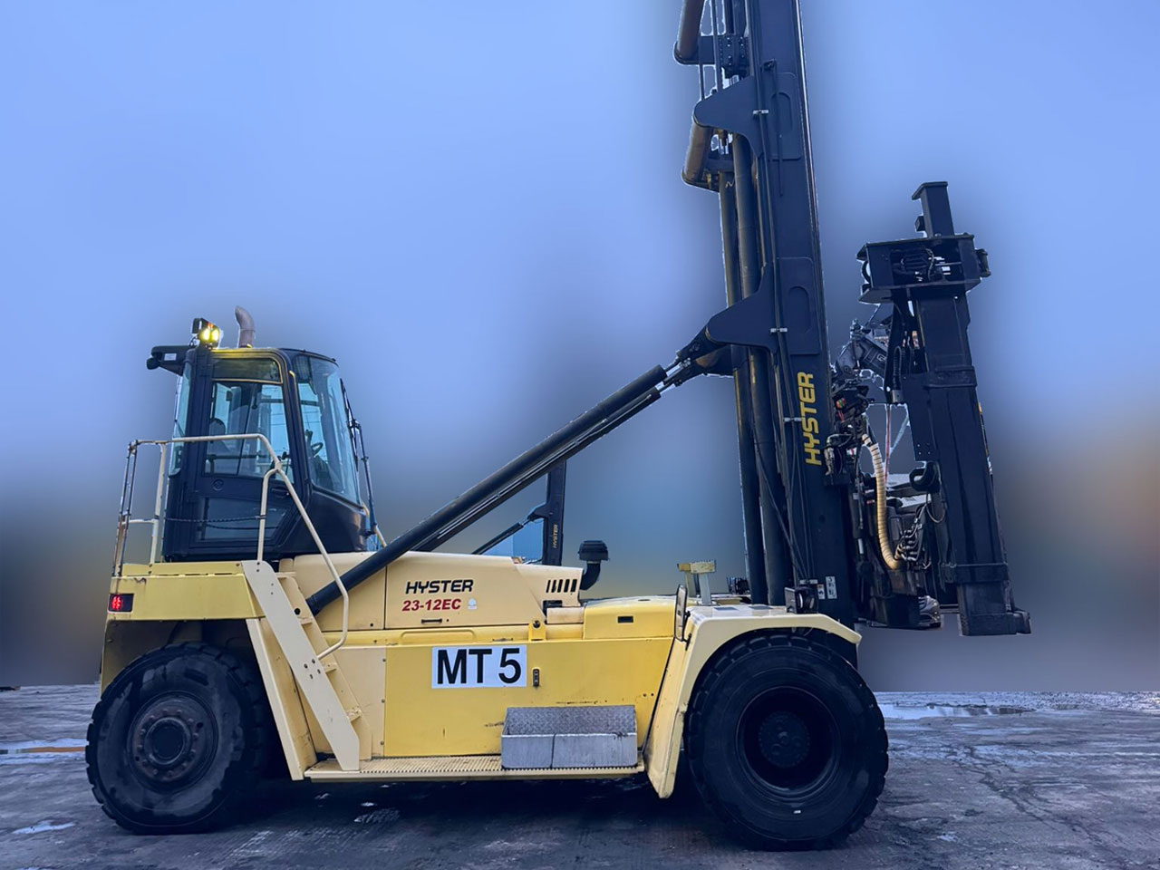 Used Empty Container Handler