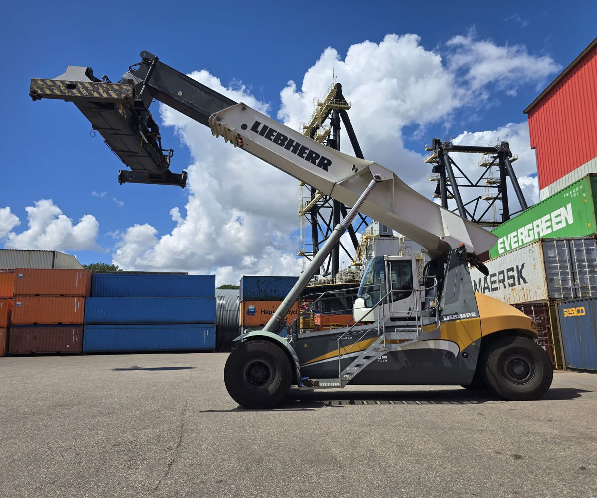 Used Liebherr LRS 545 Reach Stacker 2017